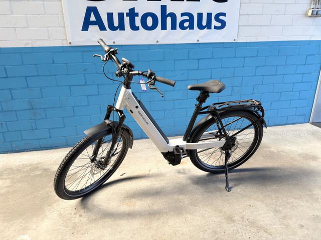 Riese & M&uuml;ller Nevo3 GT vario - automatic * 51 cm pure white