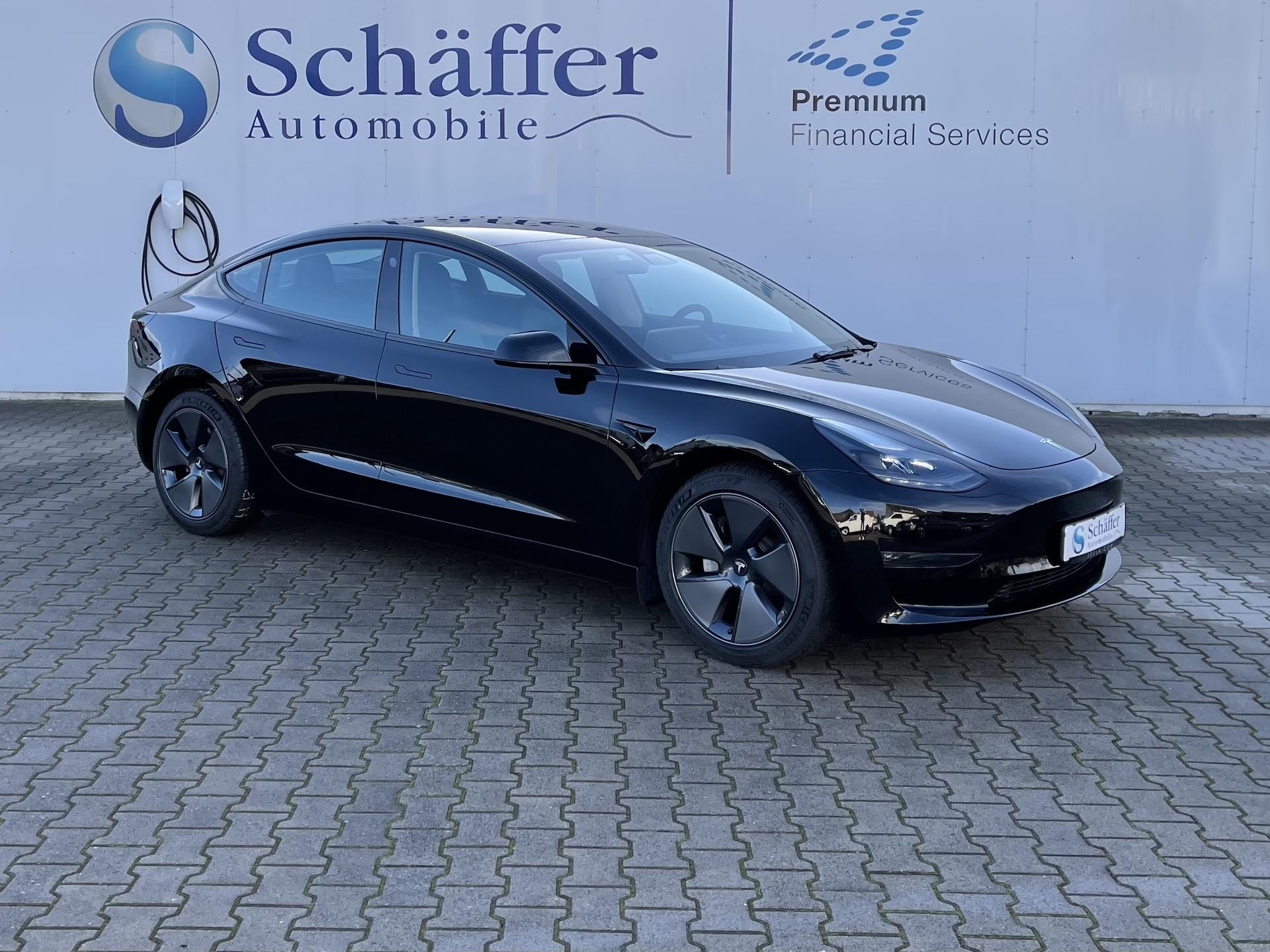 Tesla Model 3 MAX REICHWEITE AWD *SOFORT* 36.000€ NETTO !!! - günstig kaufen