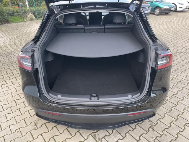 Tesla Model Y LONG RANGE ALLRAD 20" 