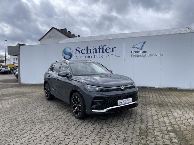Volkswagen Tiguan R-LINE MY24 AHK DCC ACC 360° IQ KESSY NAVI TRAVEL 