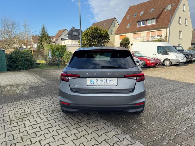 Skoda Fabia 1.0 130-JAHRE PREM 5J-GARA RFK KLMA-AUT CRPLY LED PDC SHZ DAB+ 