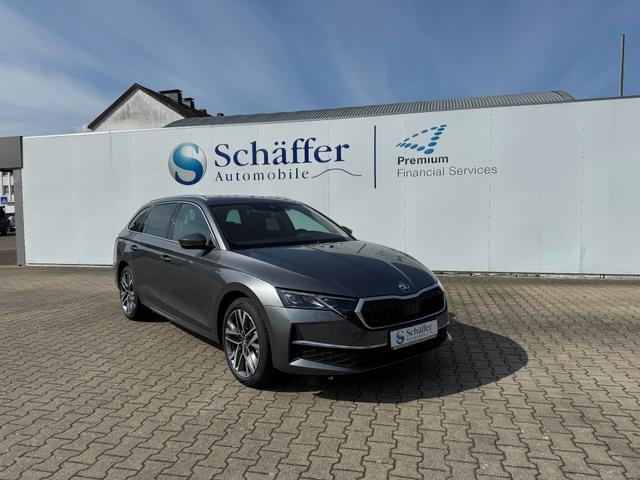 Skoda Octavia Combi 130 PREM 5J-GARA AHK TOTW RFK ACC LEDER E-KLAPPE 