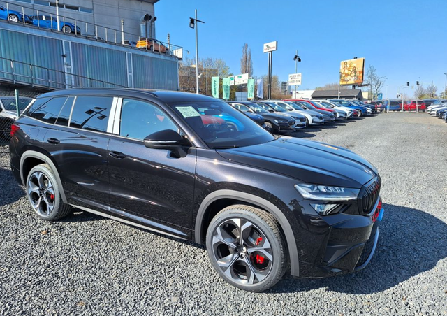 Skoda Kodiaq - RS SOFORT MY25 4x4 AHK DCC 360° HUD TOTW 4xSHZ NAVI
