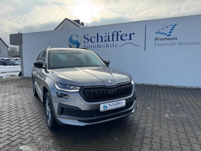 Skoda Kodiaq 2.0 TDI SPORTLINE 4x4 AHK RFK PANO NAVI ACC DCC STDHZ ! 
