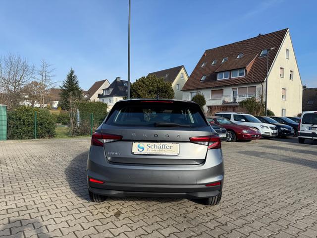 Skoda Fabia 1.0 130-JAHRE 5J-GARA RFK CRPLY LED PDC SHZ DAB+ 