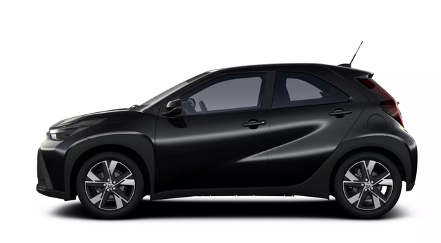 Toyota Aygo X ACTIVE HYBRID SHZ RFK LED INDKTV-LDN E-SPIEGEL 