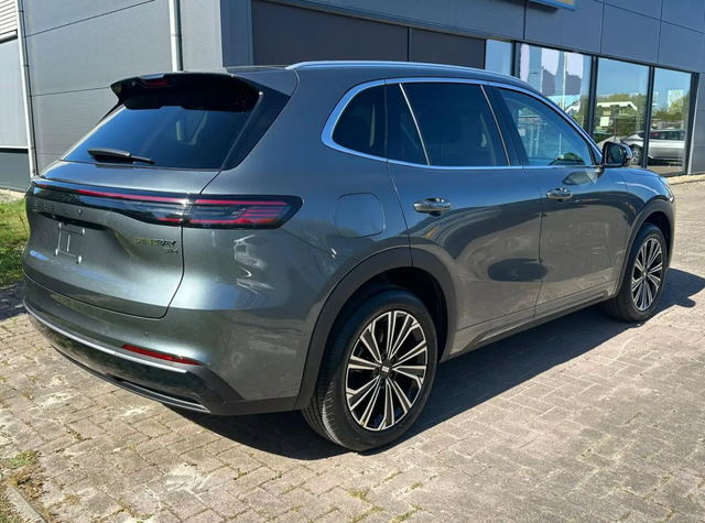 Geely Starray EM-i MAX+ 8J-GARA 360&deg; HuD PANO BLFT-STZ TOTW E-KLAPPE 