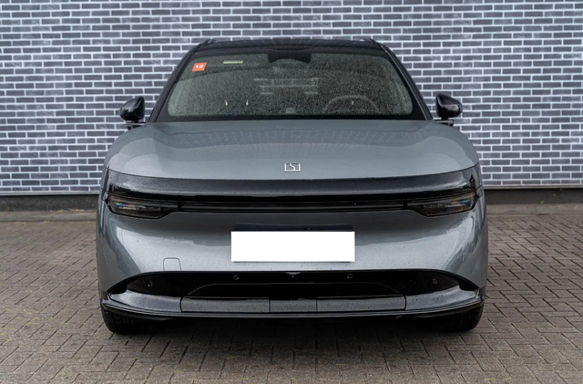Zeekr 7X AWD PRIVILAGE PANO HuD AHK 360&deg; 100kWh SITZBEL MATRIX 