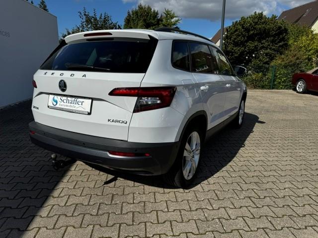 Skoda Karoq 1.5 TSI DSG STYLE AHK ACC EL. KLAPPE MEMORY BLIND SPOT !!! 
