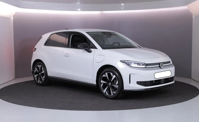 Volkswagen ID. Polo - ID LAUNCH-ED 52kWH FRDF&Auml;HG SOFORT PANO IQ AHK 360&deg; KESSY