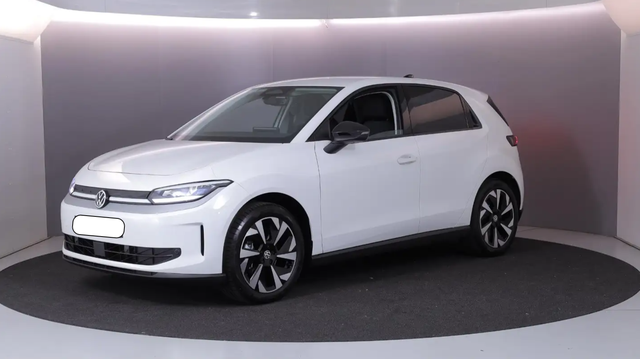 Volkswagen ID. Polo ID LAUNCH-ED 52kWH FRDF&Auml;HG SOFORT PANO IQ AHK 360&deg; KESSY 