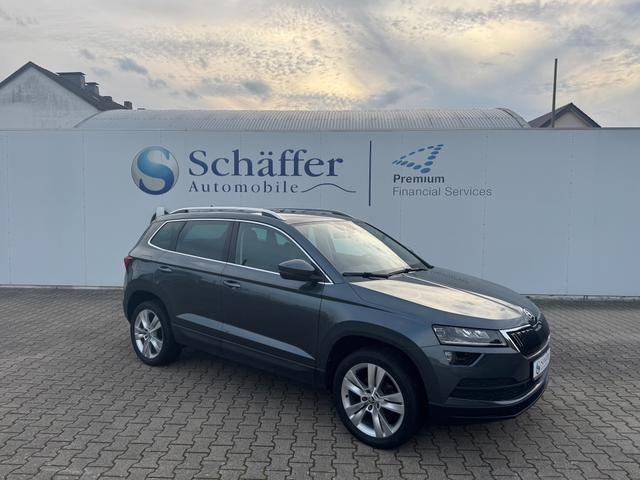 Skoda Karoq - 1.5TSI DSG STYLE NAVI LED KESSY EL. KLAPPE AHK,SCHWENKBAR !!!