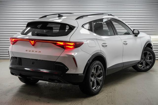Cupra Formentor 1,5 eTSI DSG 