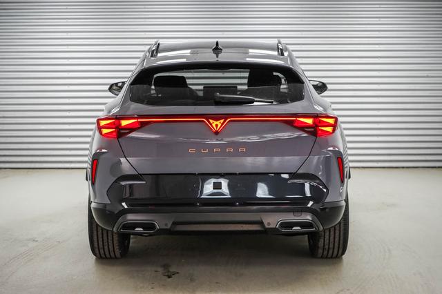 Cupra Formentor 1,5 eTSI DSG 