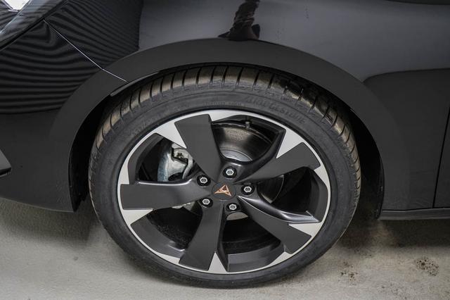 Cupra Leon Sportstourer ST 1,5 eTSI DSG 