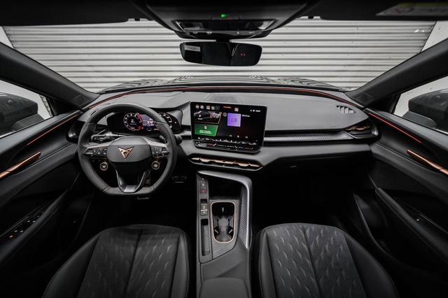 Cupra Terramar 1,5 eTSI DSG 