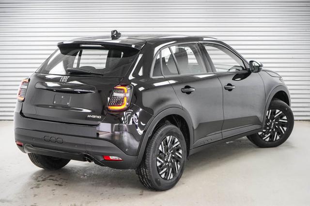 Fiat 600 1,2 MHEV DCT 48V 