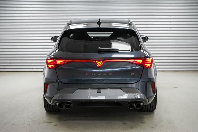 Cupra Leon Sportstourer ST 2,0 TSI DSG 4x4 VZ 