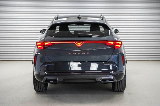 Cupra Formentor 1,5 eTSI DSG 