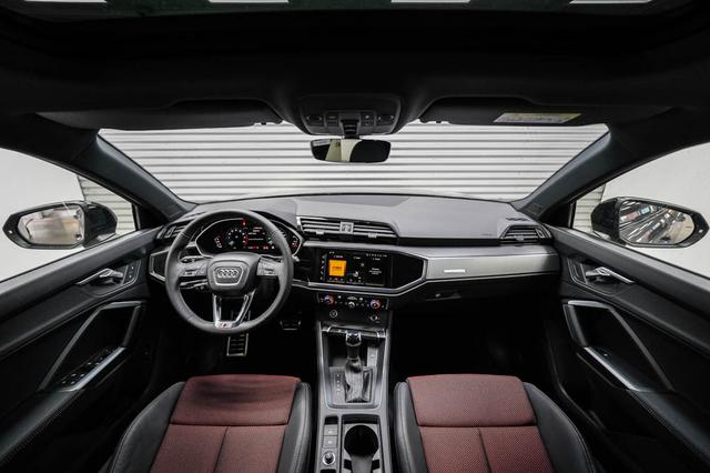 Audi Q3 40 TFSI quattro s-tronic S-Line 