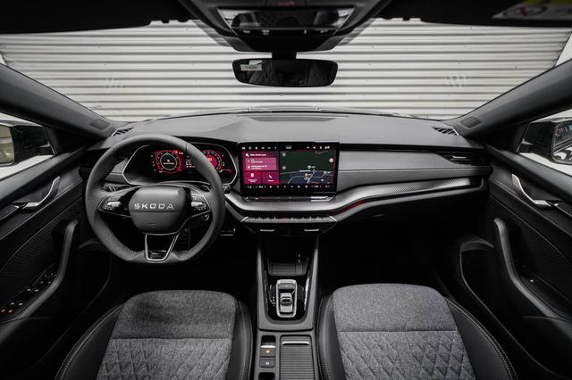 Skoda Octavia Combi 1,5 TSI m-HEV DSG Sportline 