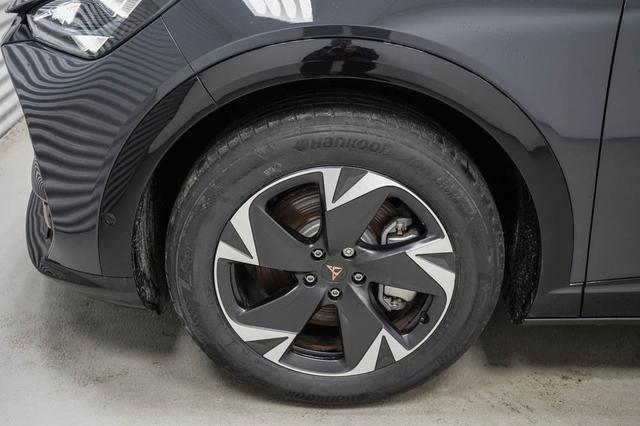 Cupra Tavascan 82 kWh 