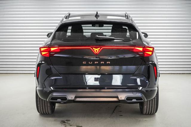 Cupra Formentor 1,5 eTSI DSG 