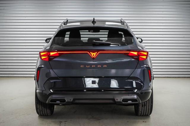 Cupra Formentor 1,5 eTSI DSG 