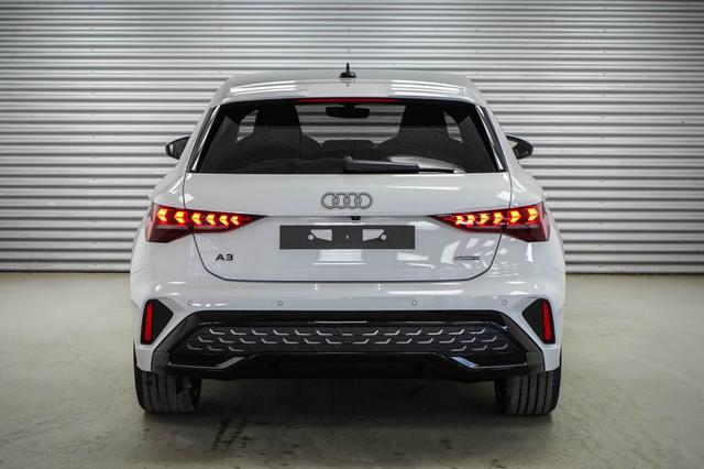 Audi A3 Sportback S-Line 40 TFSI S-tronic quattro 