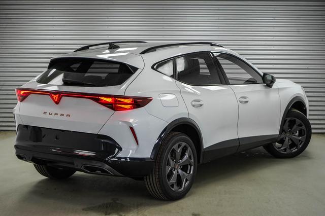 Cupra Formentor 1,5 eTSI DSG 