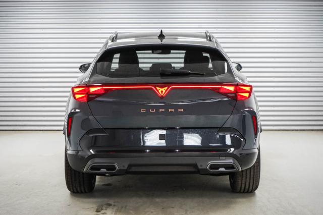 Cupra Formentor 1,5 eTSI DSG 