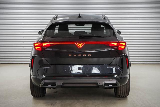 Cupra Formentor 1,5 eTSI DSG 