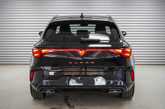Cupra Leon Sportstourer ST 1,5 eTSI DSG 