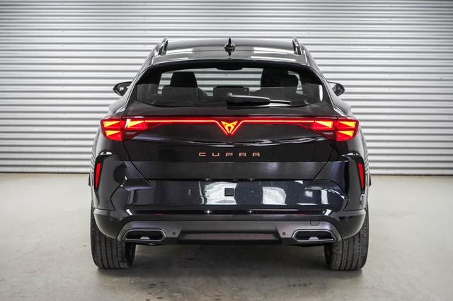 Cupra Formentor 1,5 eTSI DSG 