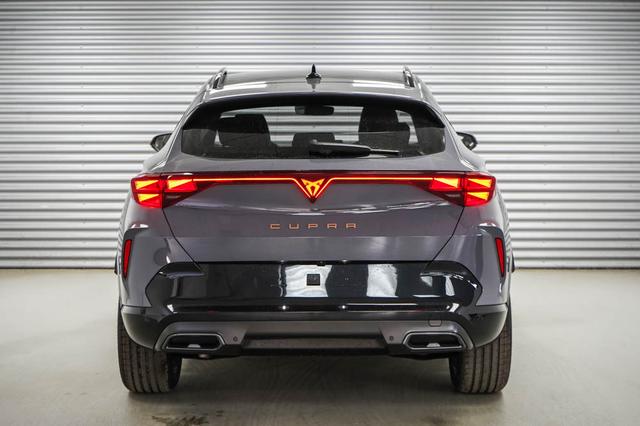Cupra Formentor 1,5 eTSI DSG 