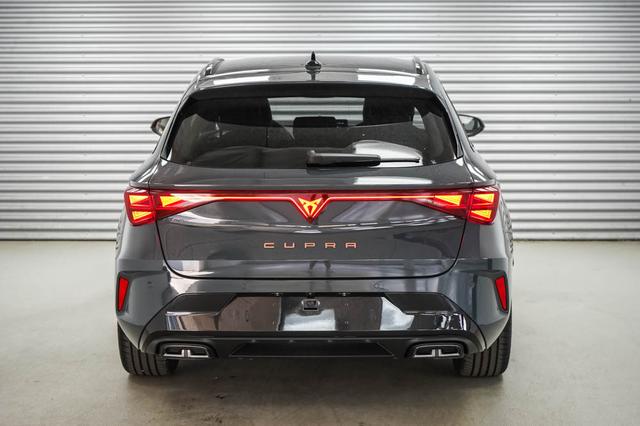 Cupra Leon Sportstourer ST 1,5 eTSI DSG 