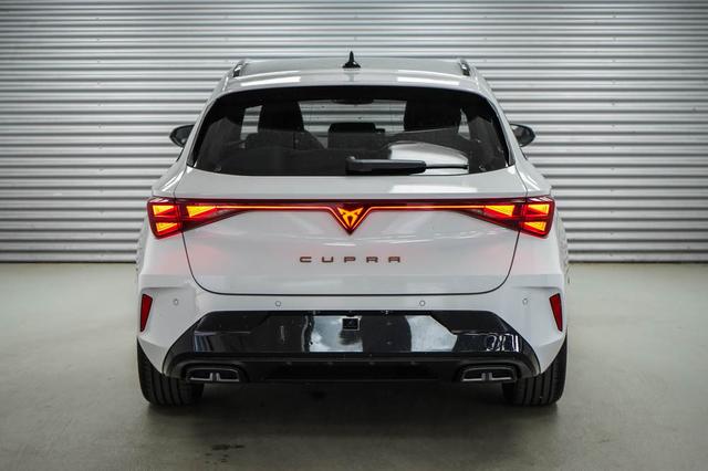 Cupra Leon Sportstourer ST 1,5 eTSI DSG 