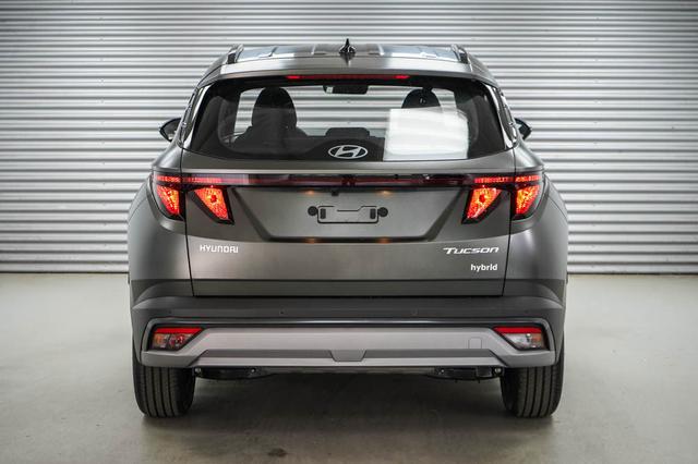 Hyundai TUCSON Black Line 1,6 T HEV AT 