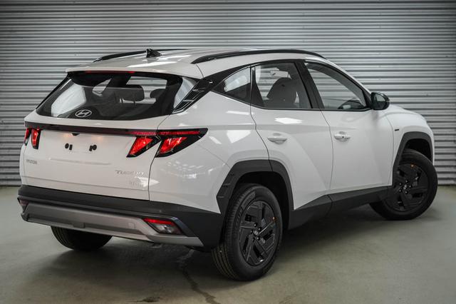 Hyundai TUCSON Black Line 1,6 T HEV AT 