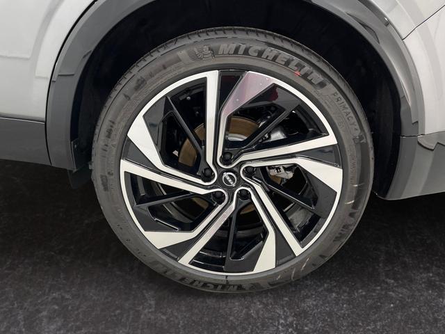 Nissan Qashqai Tekna+ 1.3 MHEV 158PS/116kW Xtronic 2025 *20"ALU+PANO+BOSE+HuD* 