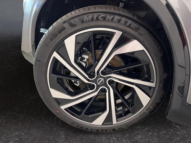 Nissan Qashqai Tekna+ 1.3 MHEV 158PS/116kW Xtronic 2025 *20"ALU+PANO+BOSE+HuD* 