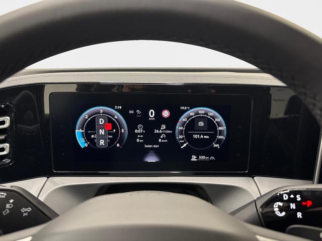 Volkswagen Tiguan R-Line Edition 2.0 TDI 4Motion 193PS/142kW DSG7 2026 +AHK+PANO+20"ALU+El. Heckklappe+Black Style+Assist Paket 