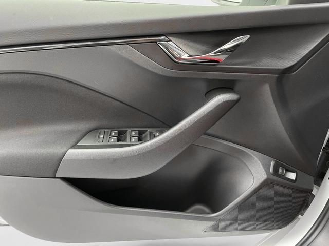 Beispielbilder, ggf. teilweise mit Sonderausstattung