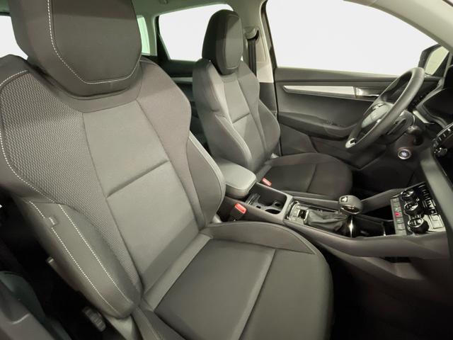 Skoda Karoq Selection 1.5 TSI DSG 150PS/110kW 2026 +AHK +18"ALU +KESSY +BHZ. Lenkrad 
