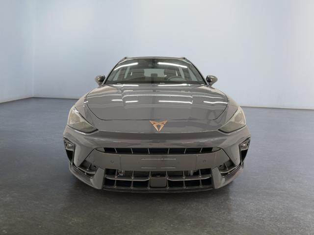 Beispielbilder, ggf. teilweise mit Sonderausstattung