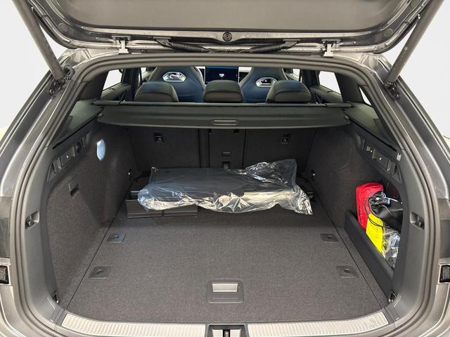 Volkswagen Passat Variant R-Line 2.0 TSI 4Motion 265PS/195kW DSG7 2026 +AHK+PANO++BLACK+360+TRAVEL ASSIST 