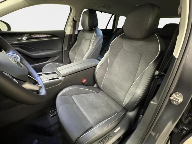 Volkswagen Passat Variant Elegance 2.0 TDI EVO SCR 150PS/110kW DSG7 2026 +AHK+AKUSTIK 