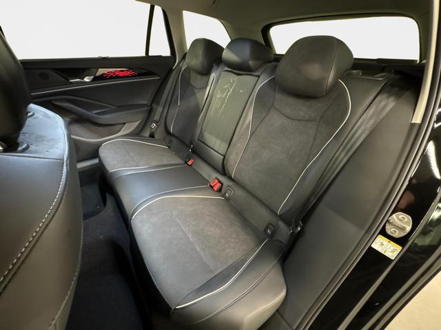 Volkswagen Passat Variant Elegance 2.0 TDI EVO SCR 150PS/110kW DSG7 2026 +360+TRAVEL ASSIST+AHK+AKUSTIK 