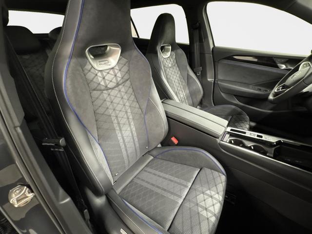 Volkswagen Passat Variant R-Line 2.0 TDI SCR 4Motion 193PS/142kW DSG7 2026 +PANO+AHK+360+BLACK-STYLE 