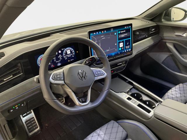 Volkswagen Passat Variant R-Line 2.0 TDI SCR 4Motion 193PS/142kW DSG7 2026 | +AHK +PANO +Black Style +19" Schwarz LM +NAVI +RFK +TravelAssist 